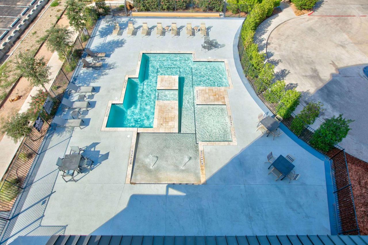 La Quinta Inn & Suites By Wyndham Lubbock Southwest Exteriör bild