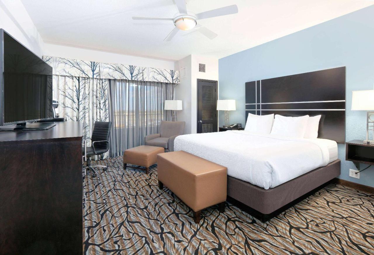 La Quinta Inn & Suites By Wyndham Lubbock Southwest Exteriör bild