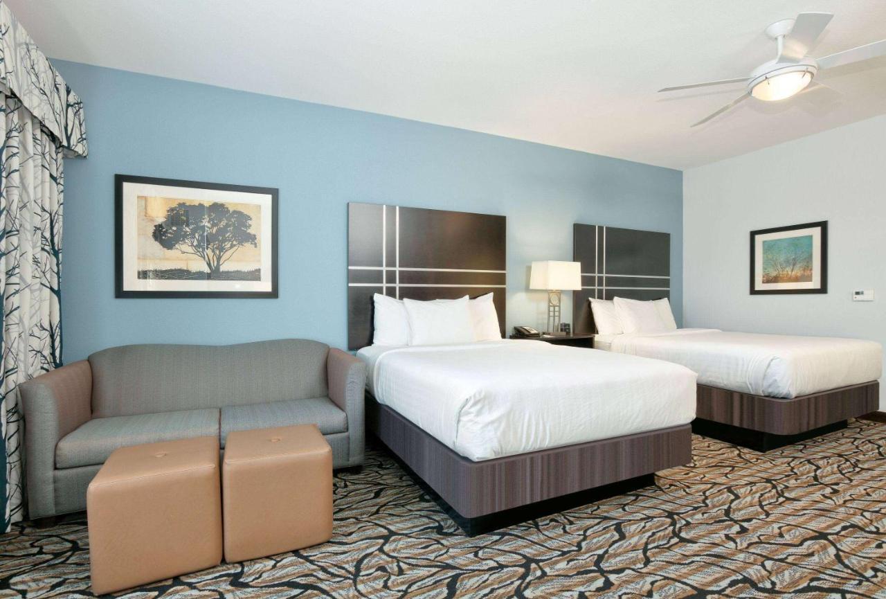 La Quinta Inn & Suites By Wyndham Lubbock Southwest Exteriör bild