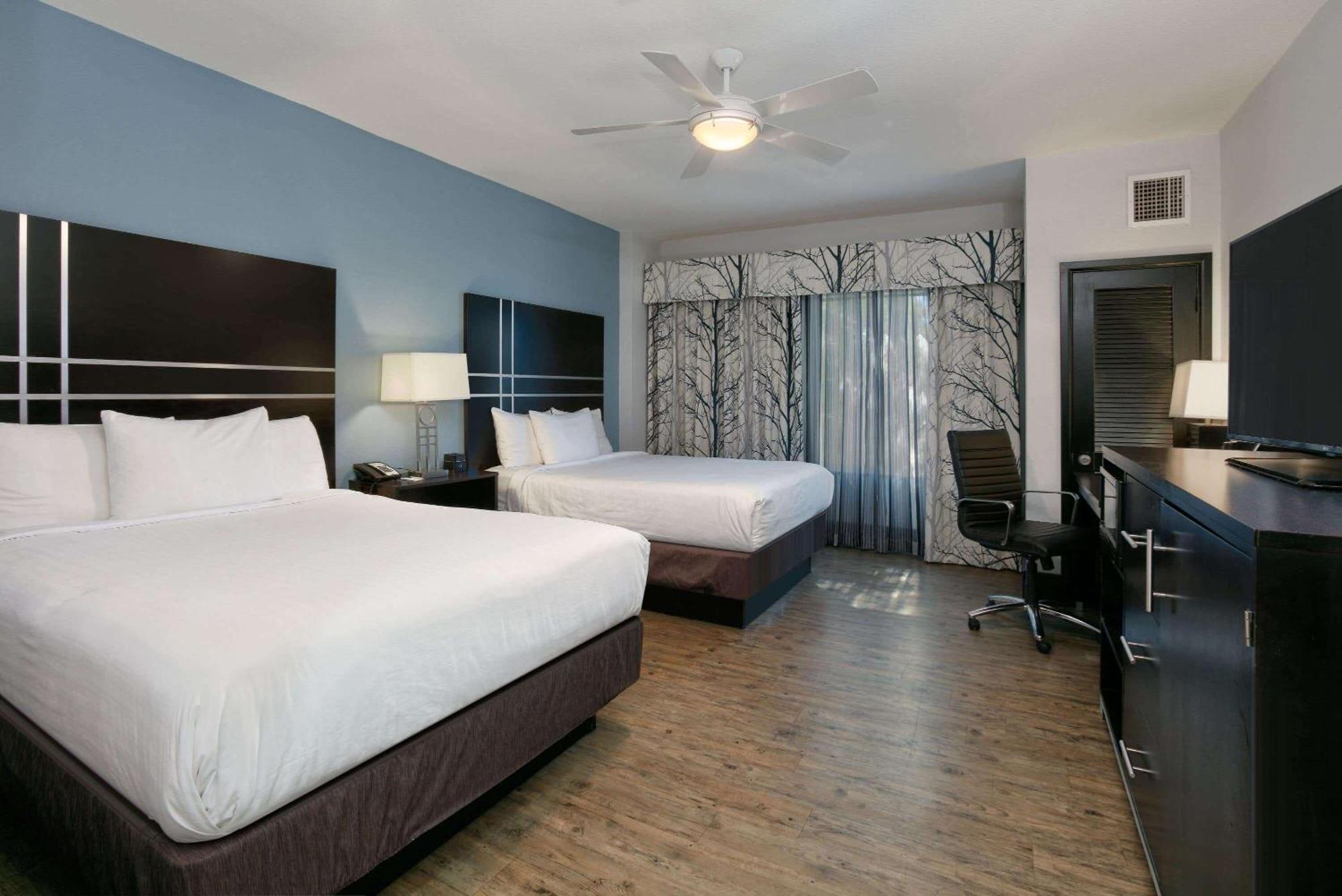 La Quinta Inn & Suites By Wyndham Lubbock Southwest Exteriör bild